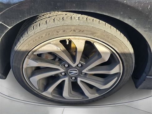 Used 2017 Acura ILX PREMIUM image 5