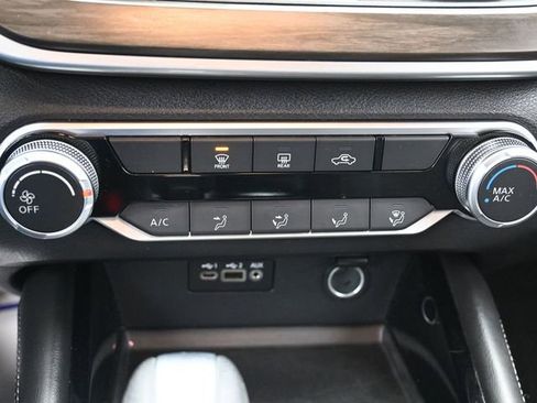 Used 2023 Nissan Altima 2.5 SV image 21