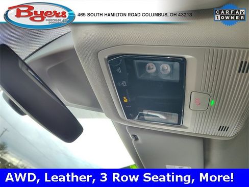 Used 2025 Volkswagen Atlas SE image 31