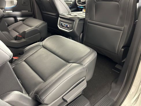 New 2026 Ford Expedition Max Platinum w/ Driver's Package image 32