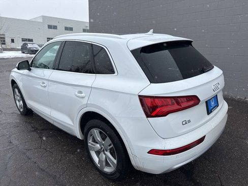 Used 2018 Audi Q5 2.0T Premium Plus w/ Premium Plus Package image 13