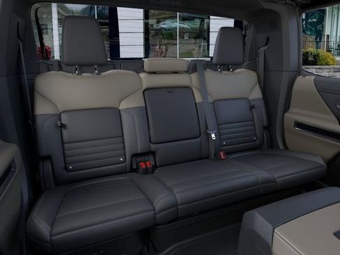 New 2026 GMC Hummer EV 4x4 Crew Cab w/ LPO, Sport Package image 17