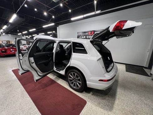 Used 2018 Audi Q7 3.0T Premium Plus image 60