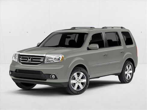 Used 2014 Honda Pilot Touring image 1