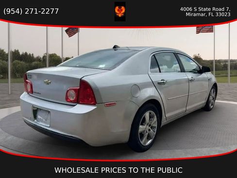 Used 2012 Chevrolet Malibu LT w/ Sunroof Package image 4