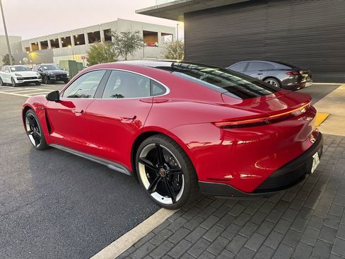 Used 2020 Porsche Taycan Turbo S image 3