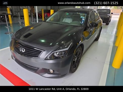 Used 2012 INFINITI G37 Journey RWD image 1