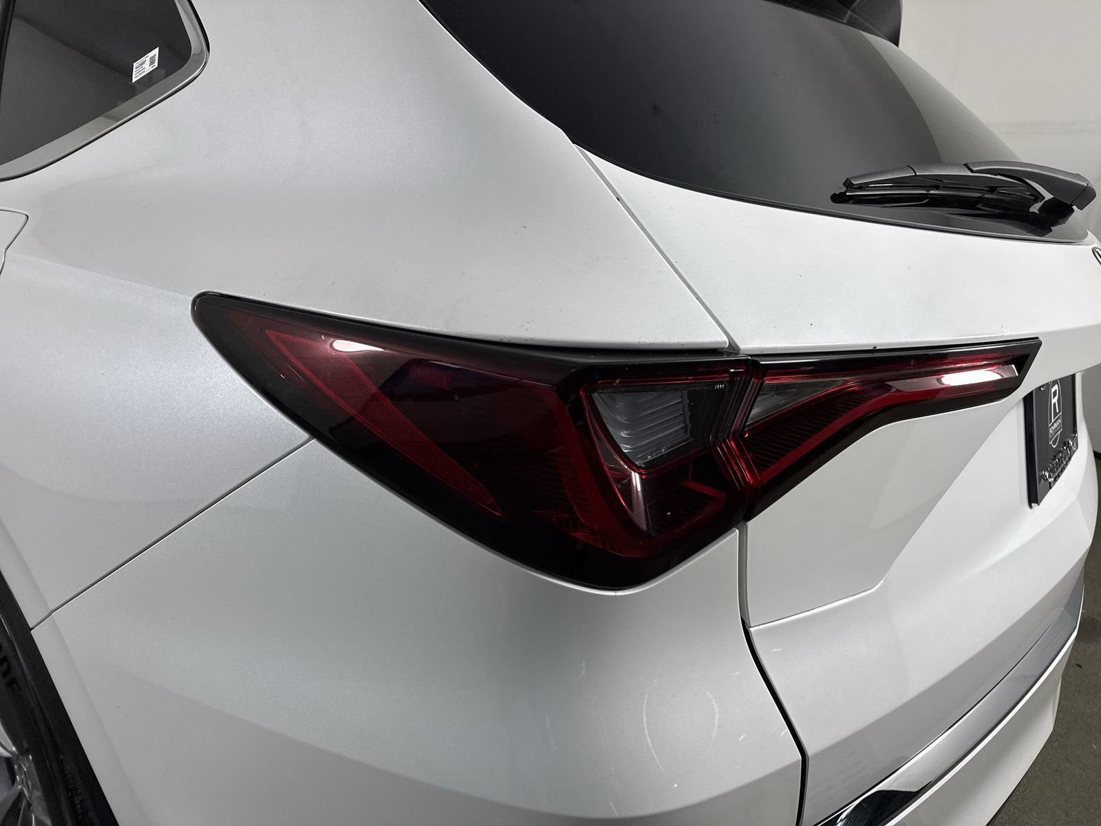 Certified 2025 Acura MDX FWD image 32