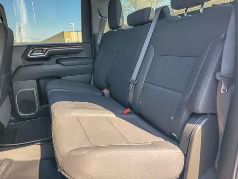 Used 2025 Chevrolet Silverado 2500 LT AWD/4WD image 14