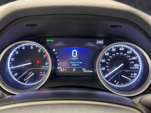 Used 2022 Toyota Camry XLE image 26