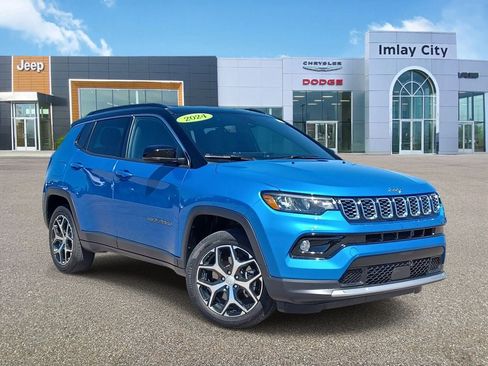 Used 2024 Jeep Compass Limited AWD/4WD image 1