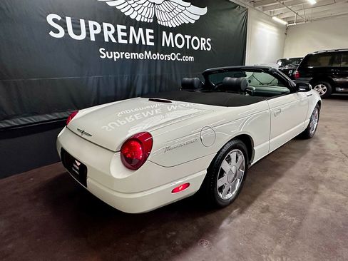 Used 2002 Ford Thunderbird Deluxe image 3