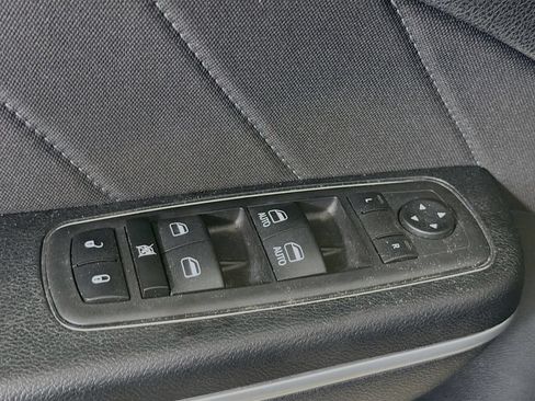 Used 2023 Dodge Charger SXT RWD image 20