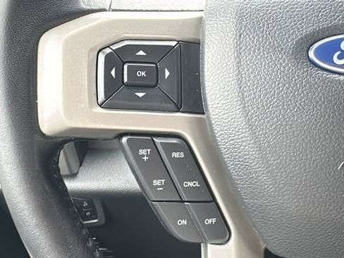 Certified 2022 Ford F350 Lariat w/ Lariat Ultimate Package AWD/4WD image 24