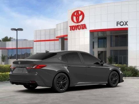 New 2026 Toyota Camry SE FWD image 10