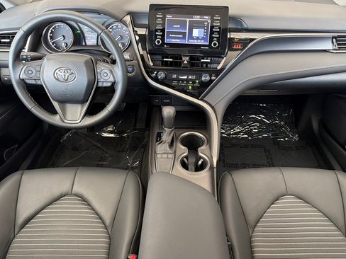 Used 2023 Toyota Camry SE w/ Convenience Package FWD image 12