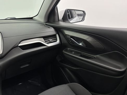 Used 2023 GMC Terrain SLE w/ Driver Convenience Package image 21