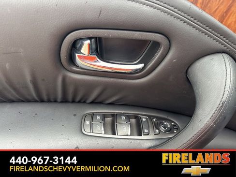 Used 2024 Nissan Armada SL image 11