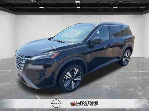 Certified 2024 Nissan Rogue SL AWD/4WD image 1
