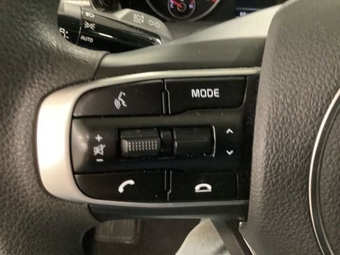 Used 2022 Kia K5 LXS FWD image 14