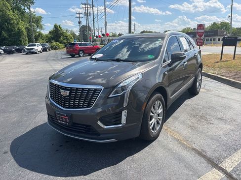 Used 2020 Cadillac XT5 Premium Luxury FWD image 7