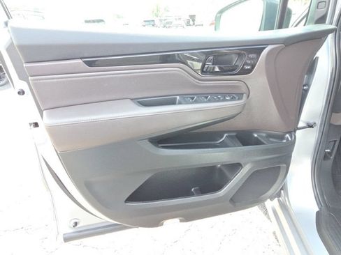 Used 2023 Honda Odyssey Touring image 29