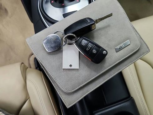 Used 2008 Audi R8 V8 image 32