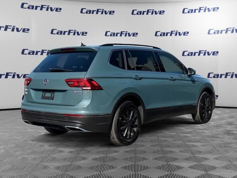 Used 2019 Volkswagen Tiguan SE w/ Panoramic Sunroof Package image 6