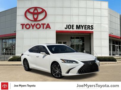 Used 2022 Lexus ES 350 w/ Premium Package