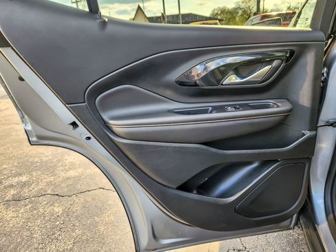 Used 2023 GMC Terrain AT4 image 17