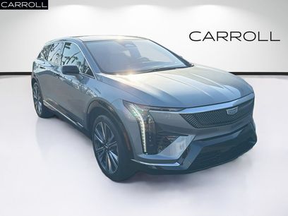 Certified 2025 Cadillac Optiq Luxury 1