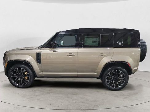 New 2026 Land Rover Defender 110 image 2