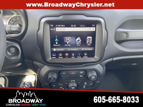 Used 2022 Jeep Renegade Latitude image 14