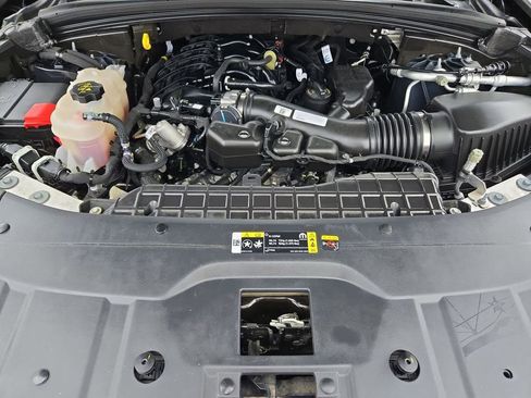 Used 2023 Jeep Grand Cherokee Limited image 33