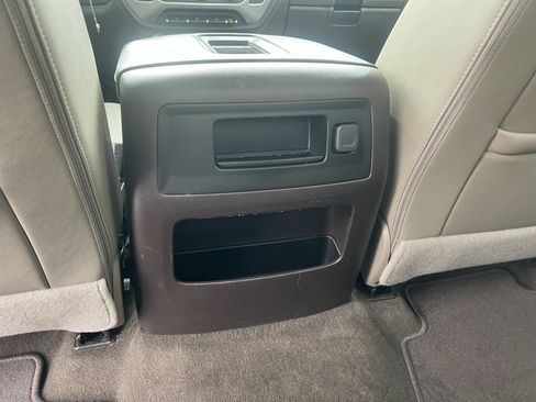 Used 2018 GMC Sierra 1500 SLT w/ SLT Premium Package image 13