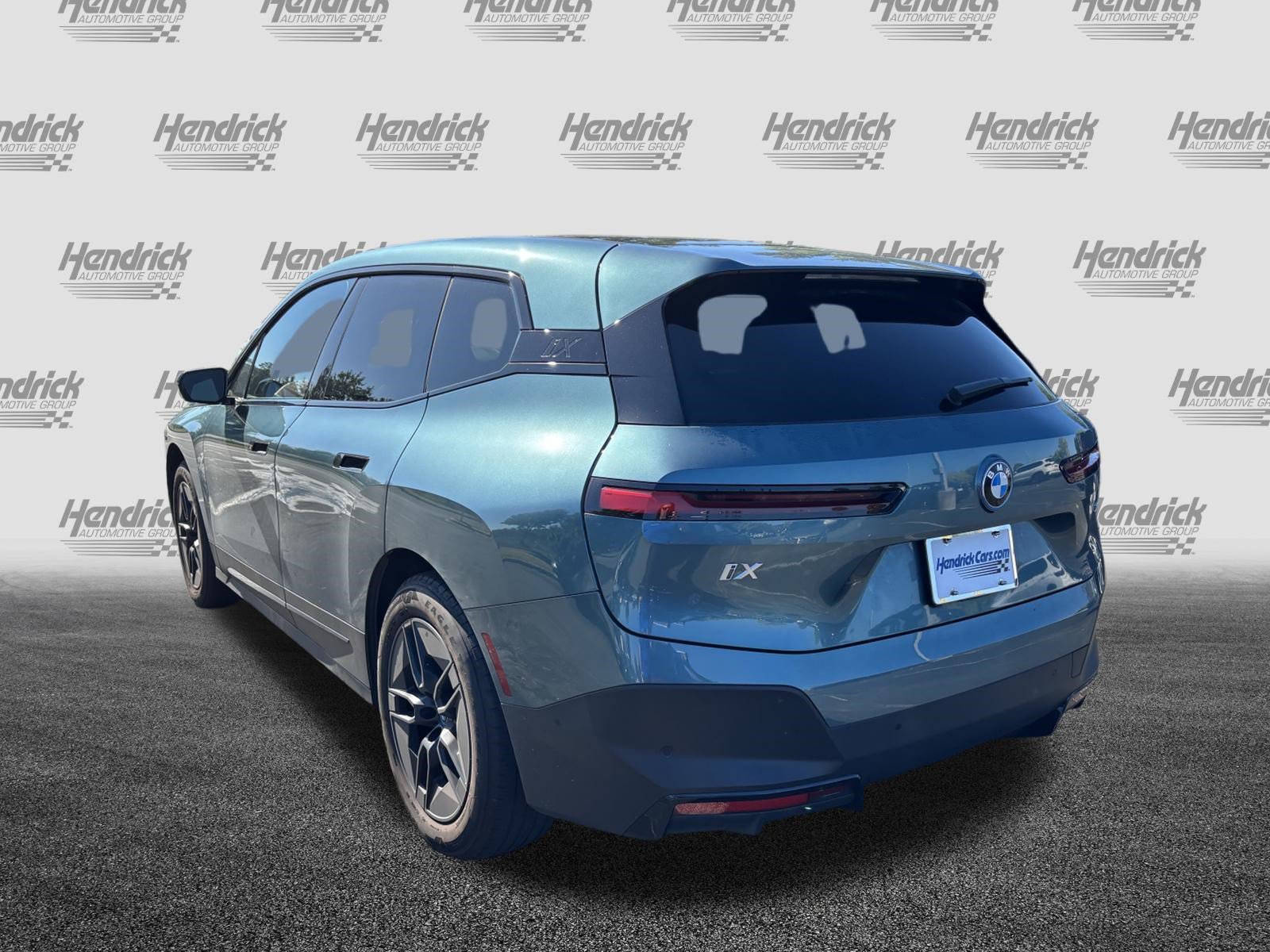 Certified 2024 BMW iX xDrive50 w/ Premium Package AWD/4WD image 7