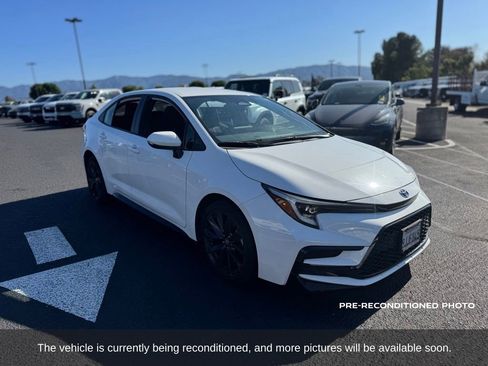 Used 2024 Toyota Corolla SE FWD image 8