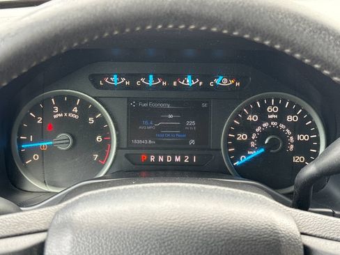 Used 2015 Ford F150 XLT w/ Equipment Group 301A Mid AWD/4WD image 17