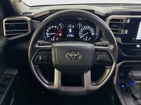 Used 2022 Toyota Tundra SR5 AWD/4WD image 11