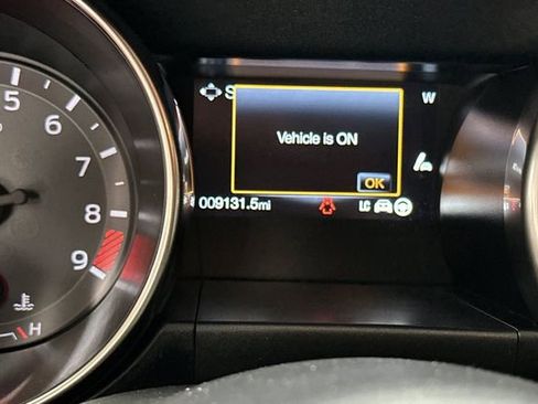 Used 2019 Ford Mustang Shelby GT350 w/ Technology Package image 30