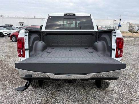 New 2026 RAM 2500 Tradesman AWD/4WD image 4