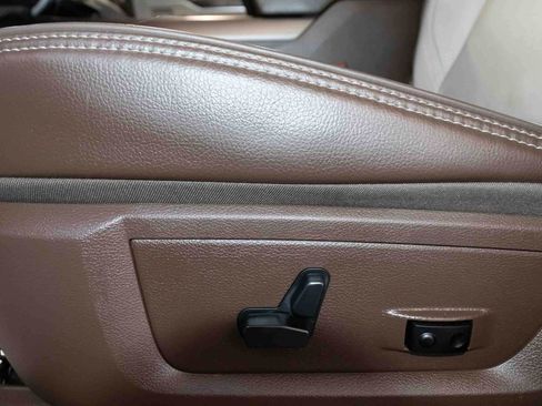 Used 2025 RAM 3500 Laramie image 11