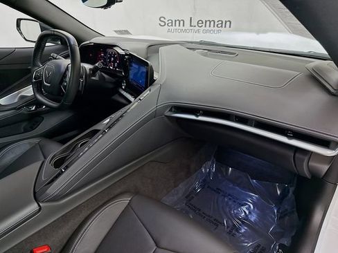 Used 2024 Chevrolet Corvette Stingray Coupe w/ Z51 Performance Package image 26