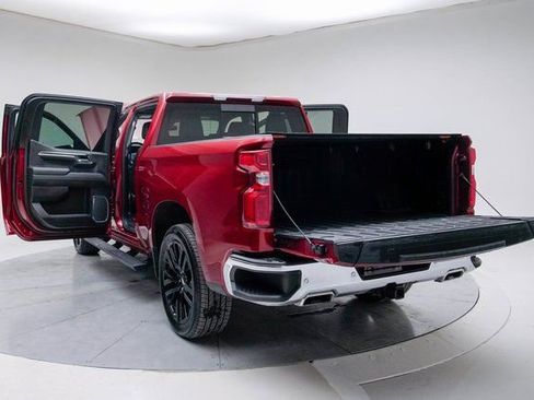 Used 2024 Chevrolet Silverado 1500 LTZ image 19