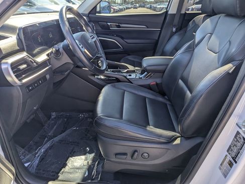 Used 2024 Kia Telluride S w/ S Sunroof Package image 25