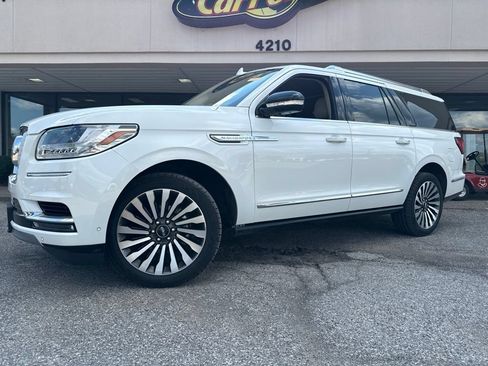 Used 2021 Lincoln Navigator L Reserve w/ Luxury Package AWD/4WD image 15