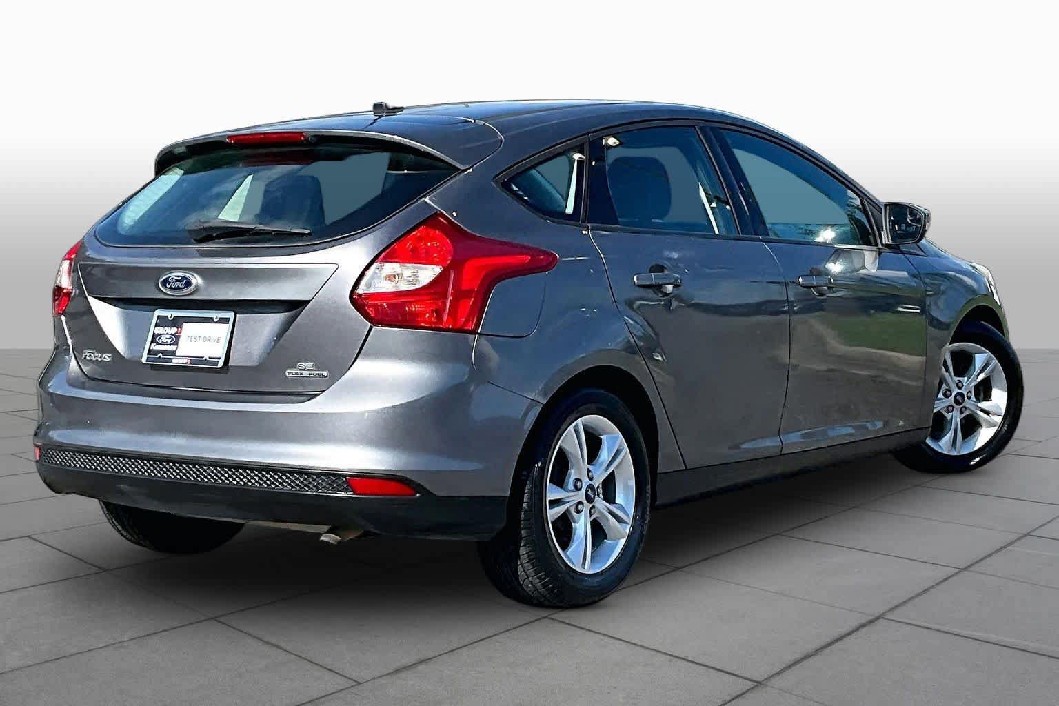 Used 2014 Ford Focus SE FWD image 12