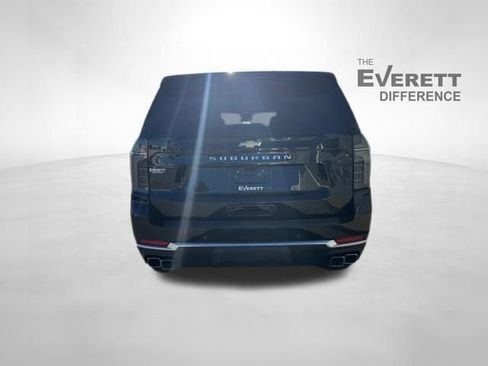 New 2026 Chevrolet Suburban High Country w/ Sun And Tow Package AWD/4WD image 6