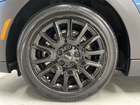 Used 2022 MINI Cooper 2-Door Hardtop FWD image 23