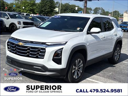 Used 2025 Chevrolet Equinox LT FWD image 9